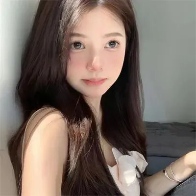 俏皮女学生