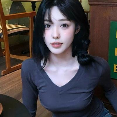 嘘,国王在冬眠
